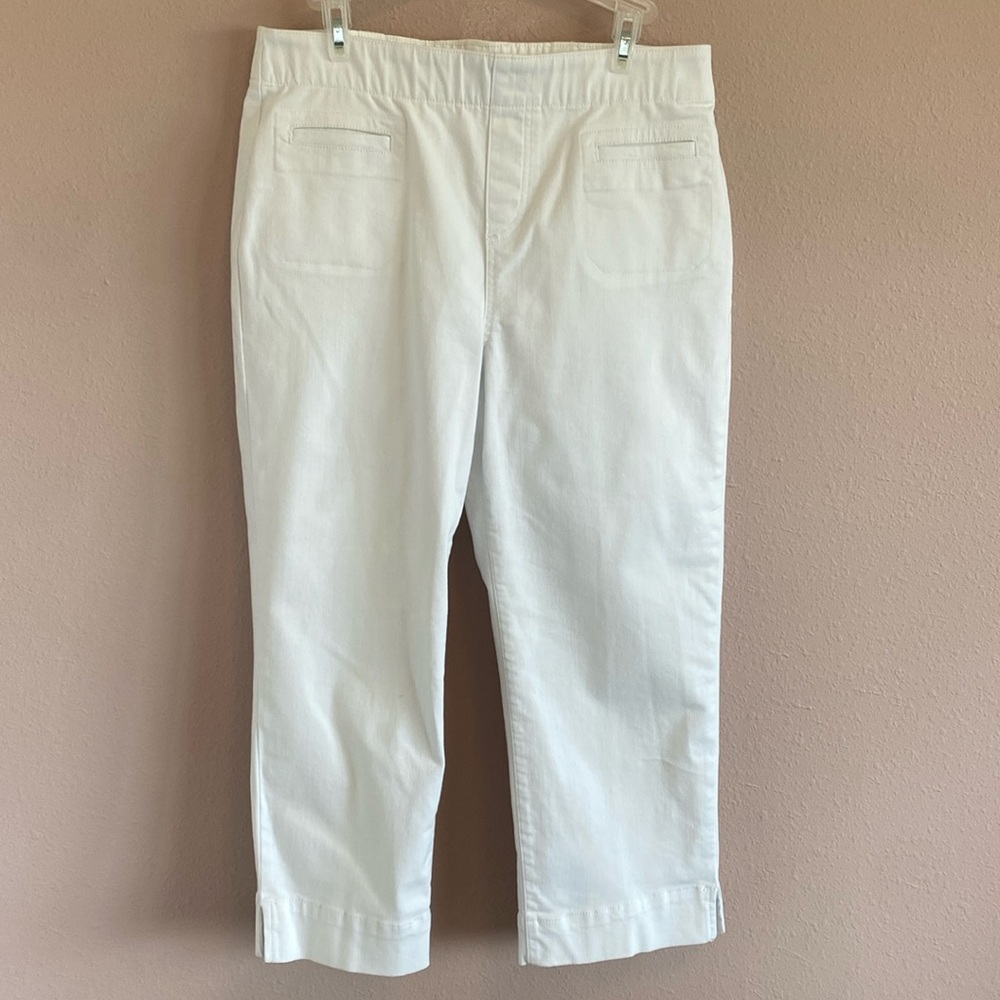 Westbound white cropped pants Size 8
